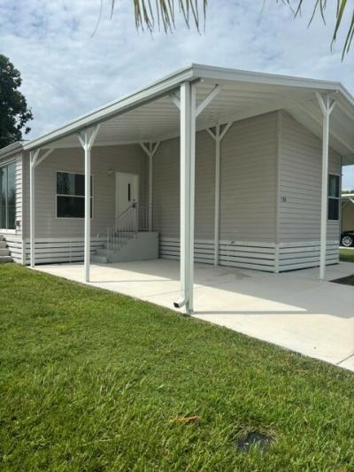 Photo 3 of 29 of home located at 133 East Caribbean Port St Lucie, FL 34952