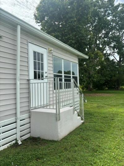 Photo 7 of 29 of home located at 133 East Caribbean Port St Lucie, FL 34952