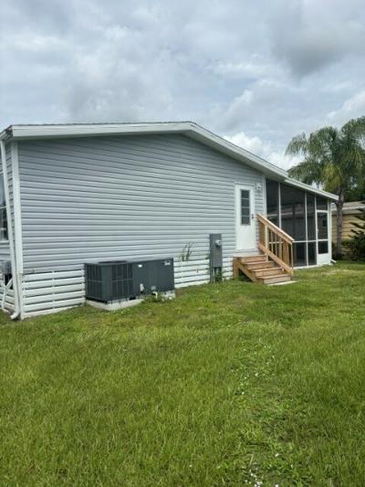 Photo 4 of 26 of home located at 8 Val Paraiso Port St Lucie, FL 34952
