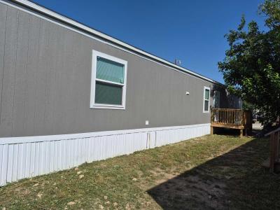 Photo 3 of 19 of home located at 2501 Martin Luther King Dr #601 San Angelo, TX 76903