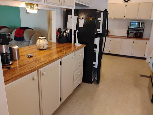 1984 Palm Harbor Mobile Home