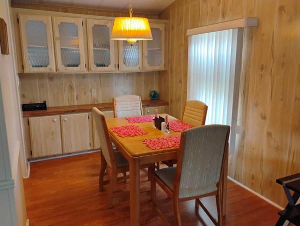 1984 Palm Harbor Mobile Home