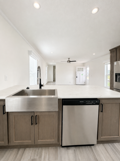 Photo 2 of 31 of home located at 22604 S Remington Drive Channahon, IL 60410