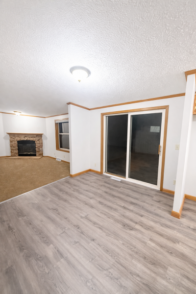 Photo 3 of 37 of home located at 22625 S Woodside Drive Channahon, IL 60410
