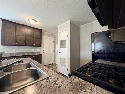 Photo 5 of 42 of home located at 534 E 37th Ave #614 Hobart, IN 46342