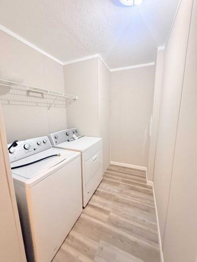 Photo 5 of 26 of home located at 534 E 37th Ave #388 Hobart, IN 46342
