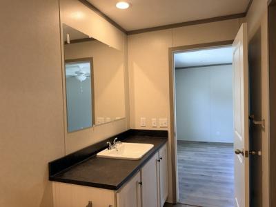 Photo 3 of 17 of home located at 6588 Tamiami Trail Brighton, MI 48114