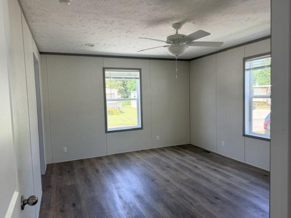 2026 clayton 95CCS28563BH26 Mobile Home