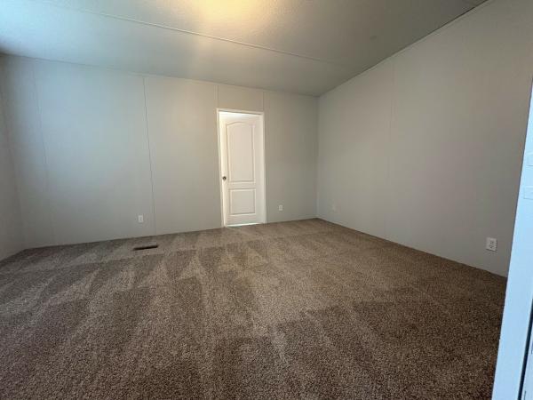 2014 Clayton 31SUN16763A Mobile Home