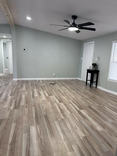 Photo 4 of 34 of home located at 1567 Barkwood Lane Orlando, FL 32828