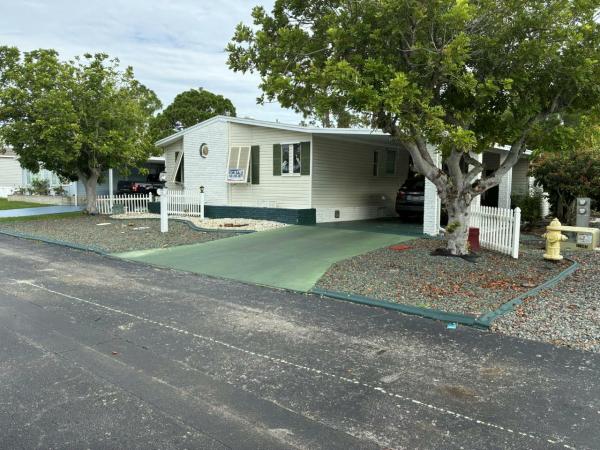 Photo 1 of 2 of home located at 19839 Kara Cir.  #485 North Fort Myers, FL 33903