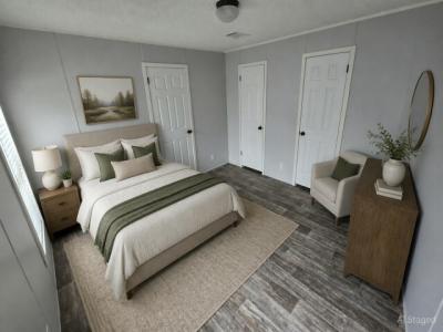 Photo 3 of 12 of home located at 1234 Reynolds Road, #264 Lakeland, FL 33801
