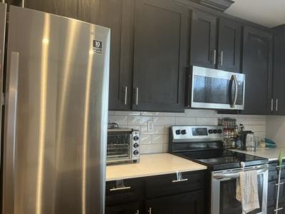 Photo 3 of 10 of home located at 1601 East Slaughter Lane 145 Austin, TX 78747