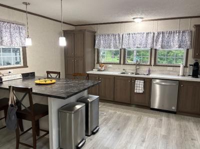 Photo 2 of 13 of home located at 3975 Mount Vail Ridge Dubuque, IA 52001