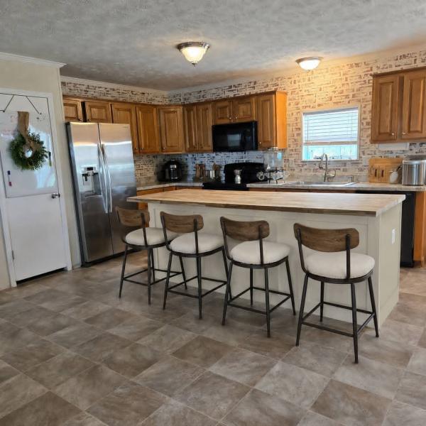 2004 Clayton NO1 Mobile Home