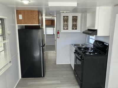 Photo 5 of 9 of home located at 10404 Hwy 27 Lot A17 Frostproof, FL 33843