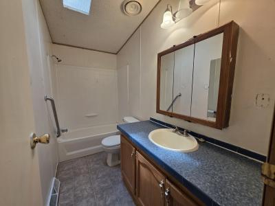 Photo 4 of 11 of home located at 602 White Willow Drive Flint, MI 48506