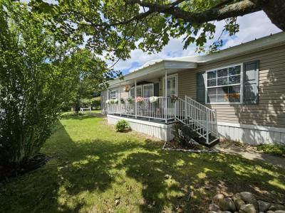 Photo 2 of 34 of home located at 2473 Friendship Traverse City, MI 49686