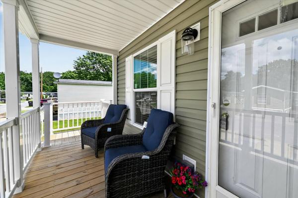 2026 Redman Homes 141 NWD-A-25610  Home