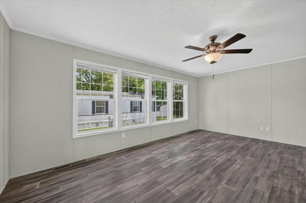 2026 Redman Homes 141 NWD-A-25610  Home