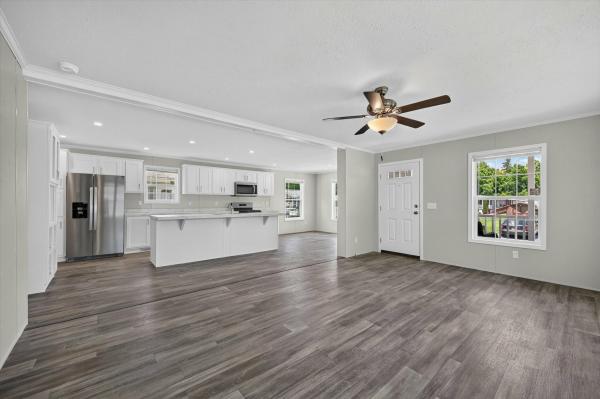 2026 Redman Homes 141 NWD-A-25610  Home