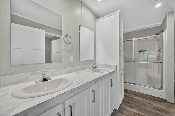 2026 Redman Homes 141 NWD-A-25610  Home