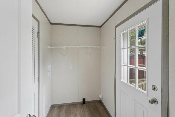 Clayton 32 Pulse  Home