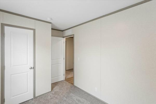 Clayton 32 Pulse  Home
