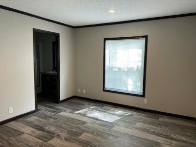 Photo 5 of 14 of home located at 2191 East Ohio Pike 174 Amelia, OH 45102