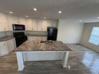 2020 Champion RA2460204 Mobile Home