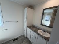 2020 Champion RA2460204 Mobile Home