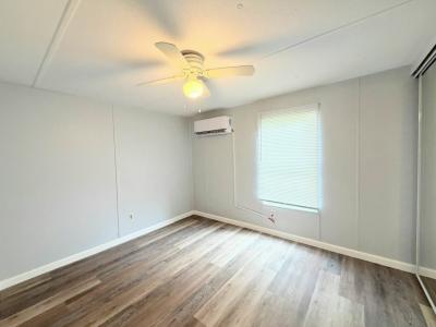 Photo 4 of 10 of home located at 11240 N Northwood Dr. #79 Inglis, FL 34449