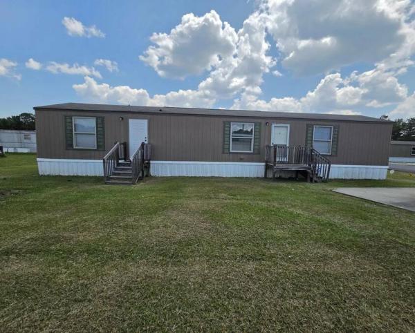 Photo 1 of 2 of home located at 320 Rae Street, Lot 40 Lake City, SC 29560