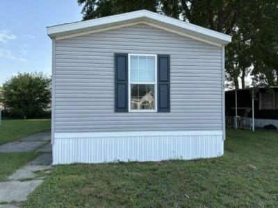 Mobile Home at 1001 Mayflower Road #167 South Bend, IN 46619