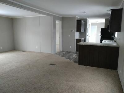 Mobile Home at 353 Seneca Drive Lot 20353 Batavia, OH 45103