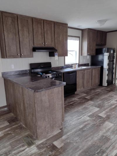 Mobile Home at 162 Sulphur Springs Drive Lot 20162 Batavia, OH 45103