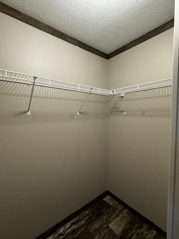 2022 Clayton Homes Inc Pulse Mobile Home