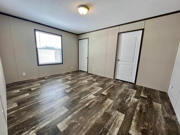 2019 Clayton Homes Inc Pulse Mobile Home