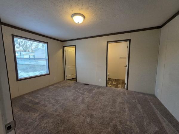 2022 Clayton Pulse 6616-711  Home