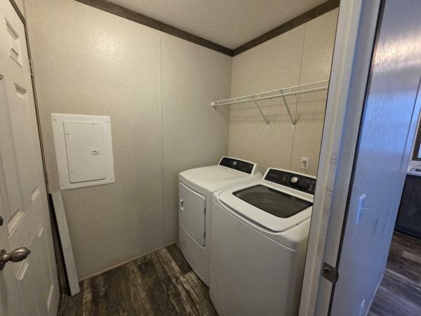 2022 Clayton Pulse 6616-711  Home
