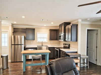 Photo 5 of 18 of home located at 8975 W Halls River Rd. #152 Homosassa, FL 34448