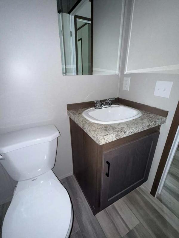 2027 Mobile Home
