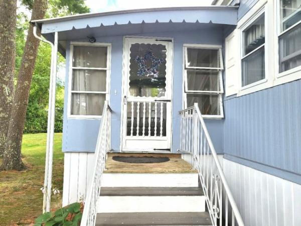 1974 New Yorker 65-12 Mobile Home