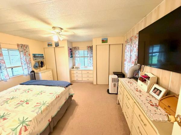 1980 HILL  Home