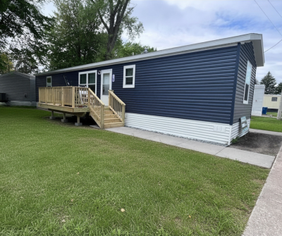 Mobile Home at 15057 Forest Blvd N, #15 Hugo, MN 55038