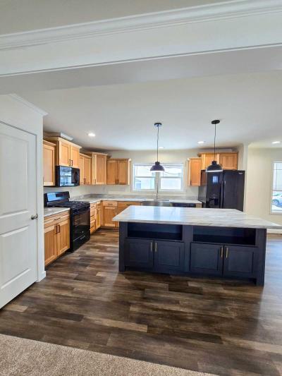 Photo 2 of 8 of home located at 1572 Park Street Shoreview, MN 55126
