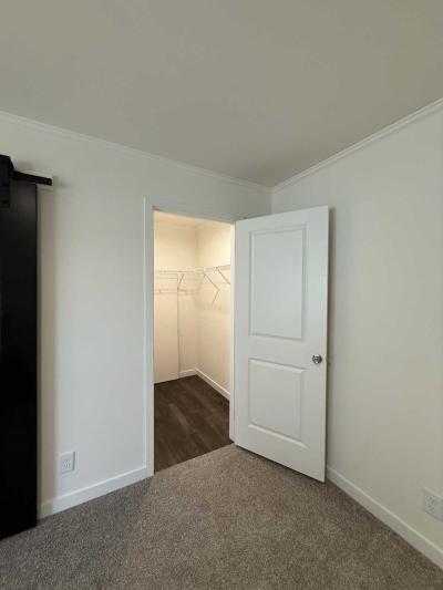 Photo 4 of 6 of home located at 279 Baldwin Circle Lino Lakes, MN 55014