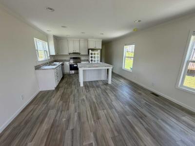Photo 3 of 18 of home located at 911 Atlanta Dr Spartanburg, SC 29306