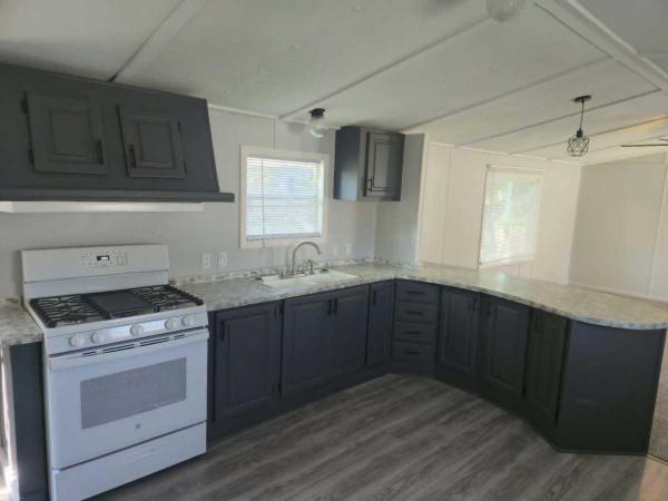 Lavilla Mobile Home