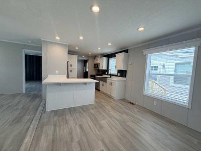 Photo 5 of 41 of home located at 4000 E 134th Street #1024 Chicago, IL 60633